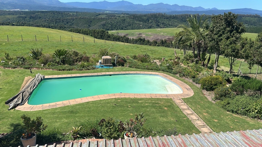 Commercial Property for Sale in Sedgefield Rural Western Cape